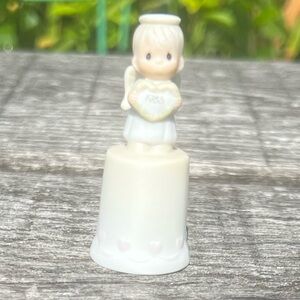 Precious Moments “God Sent His Love” special 1985 edition porcelain thimble